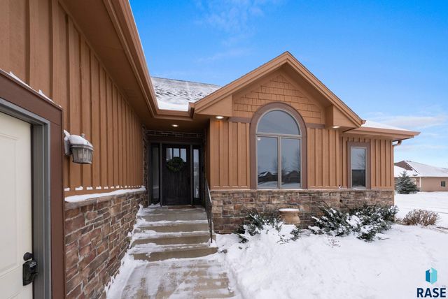 3029 W 90th St Street, Sioux Falls, SD 57108