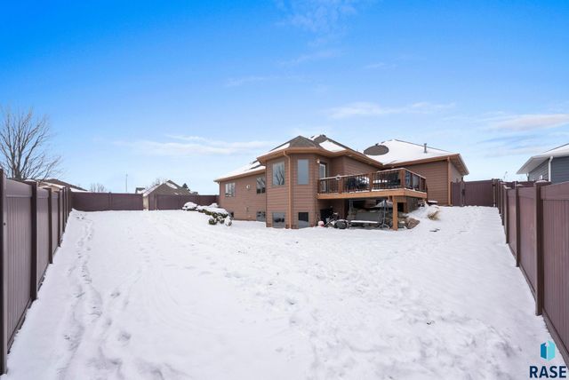 3029 W 90th St Street, Sioux Falls, SD 57108