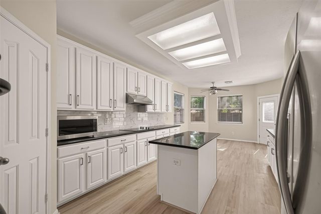 3127 Edgewood Drive, Pearland, TX 77584