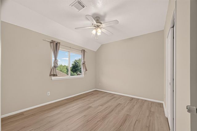 3127 Edgewood Drive, Pearland, TX 77584