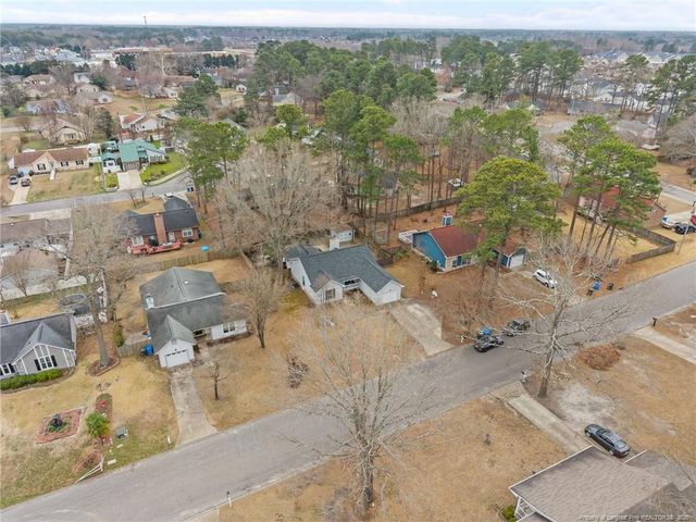 7125 Calamar Drive, Fayetteville, NC 28314