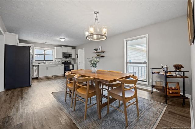 7125 Calamar Drive, Fayetteville, NC 28314