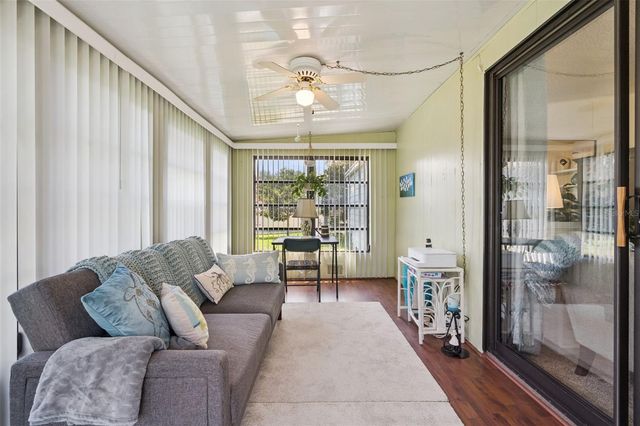 903 OLEANDER STREET, Lady Lake, FL 32159