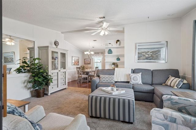 903 OLEANDER STREET, Lady Lake, FL 32159