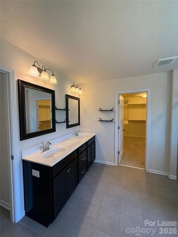 6911 Agnew Drive, Charlotte, NC 28273