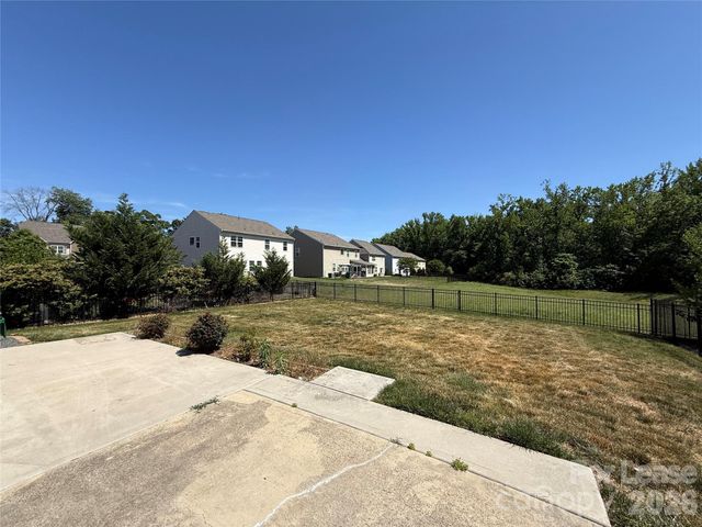 6911 Agnew Drive, Charlotte, NC 28273