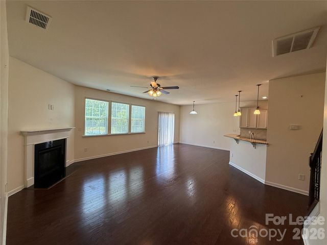 6911 Agnew Drive, Charlotte, NC 28273