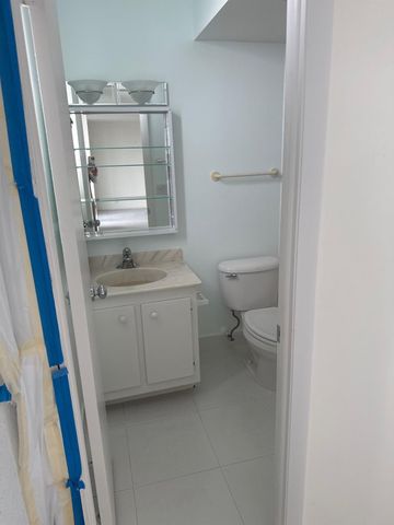 5301 NW 2nd Ave PH-D, Boca Raton, FL 33487