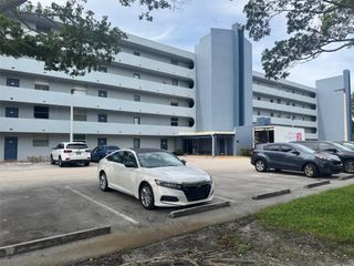 5301 NW 2nd Ave PH-D, Boca Raton, FL 33487