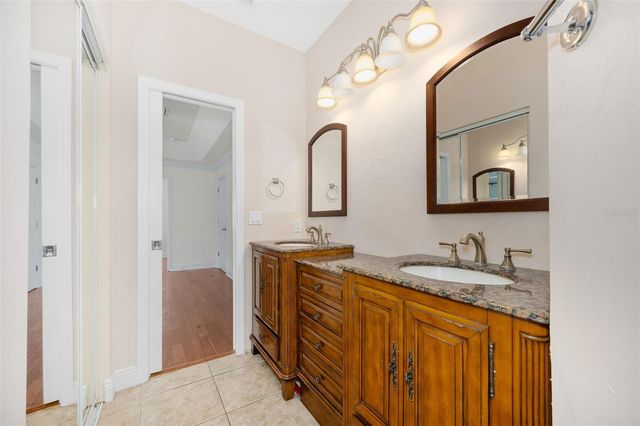 7486 SW 87TH TERRACE, Gainesville, FL 32608