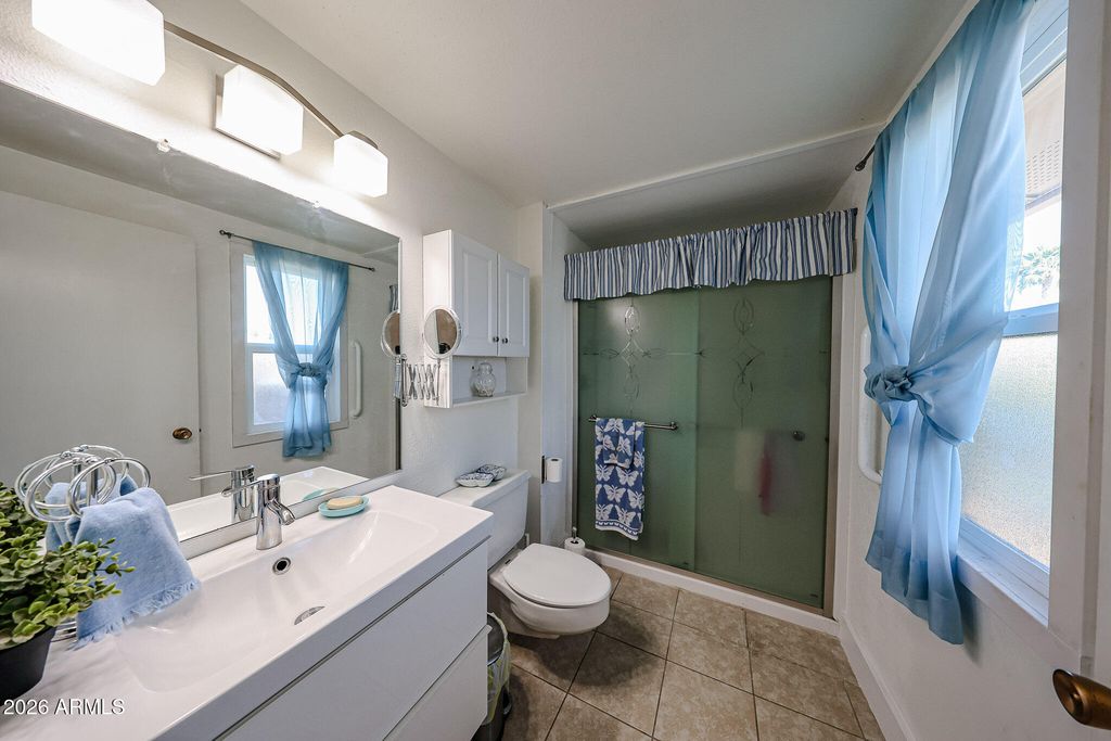 Image 19 of property listing at 19018 N 134th Drive, Sun City West, AZ 85375