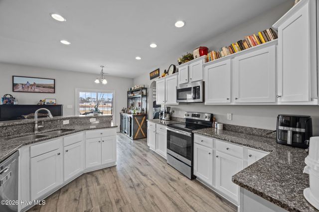 3001 Weathersby Drive, New Bern, NC 28562