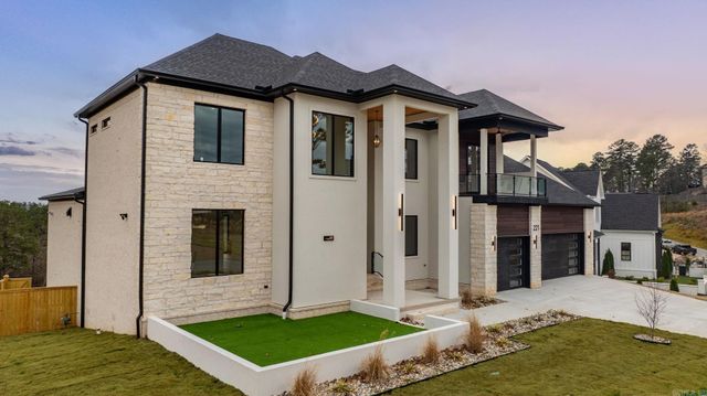 221 Haywood Drive, Little Rock, AR 72223