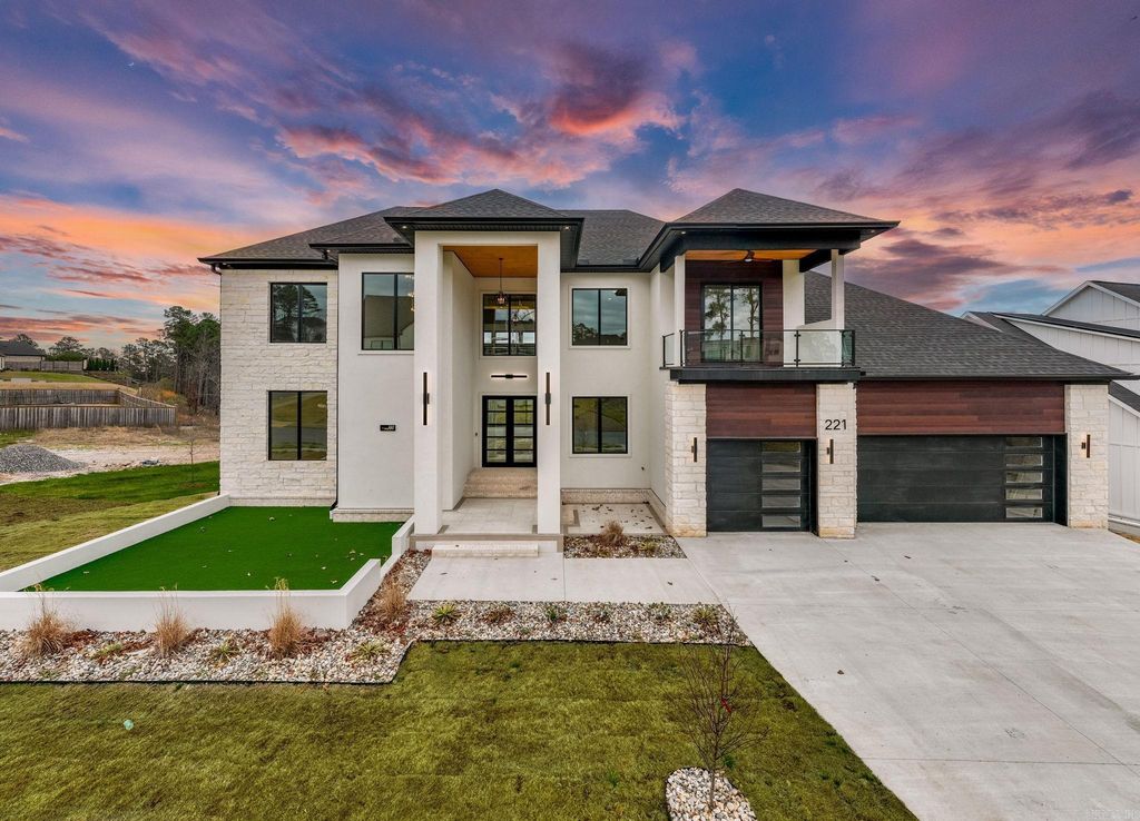 221 Haywood Drive, Little Rock, AR 72223