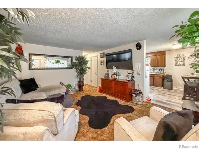 2051-2053 Collyer Street, Longmont, CO 80501