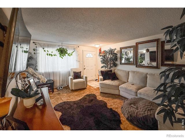 2051-2053 Collyer Street, Longmont, CO 80501