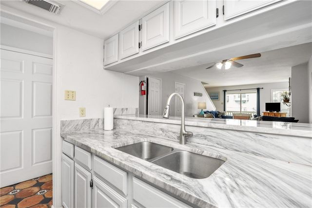 14802 Windward Dr 234, Corpus Christi, TX 78418