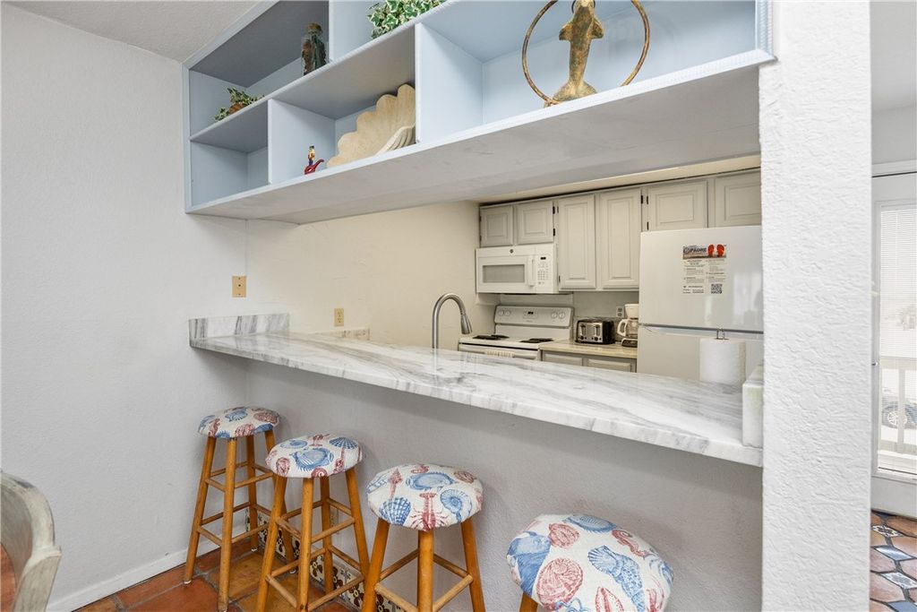 14802 Windward Dr 234, Corpus Christi, TX 78418 — photo 3