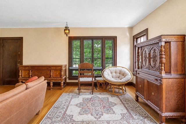 637 W Lakeside Street, Madison, WI 53715
