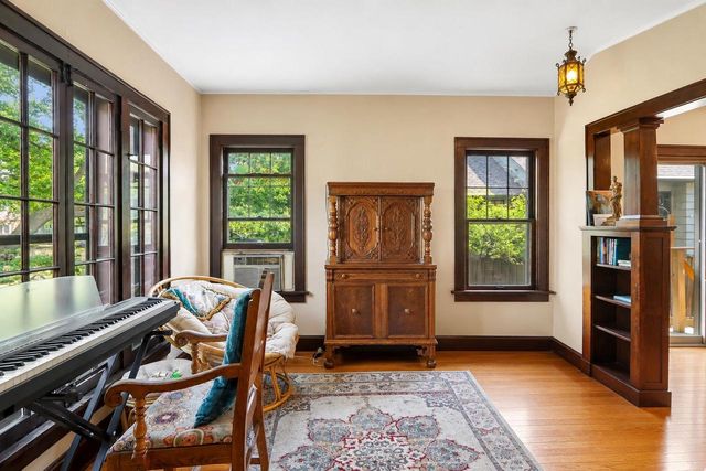 637 W Lakeside Street, Madison, WI 53715