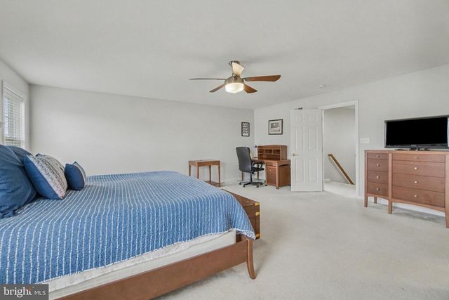 6 MIRIAM CT, Strasburg, PA 17579