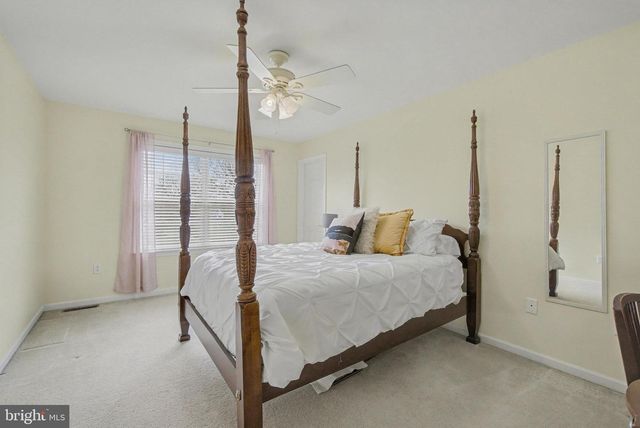 6 MIRIAM CT, Strasburg, PA 17579