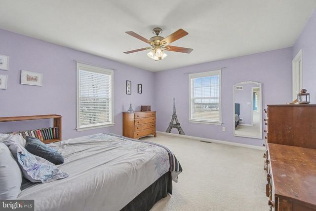 6 MIRIAM CT, Strasburg, PA 17579