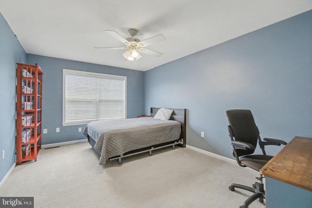 6 MIRIAM CT, Strasburg, PA 17579