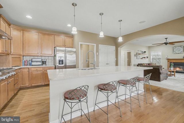 6 MIRIAM CT, Strasburg, PA 17579