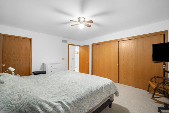 10928 W Church STREET, Franklin, WI 53132