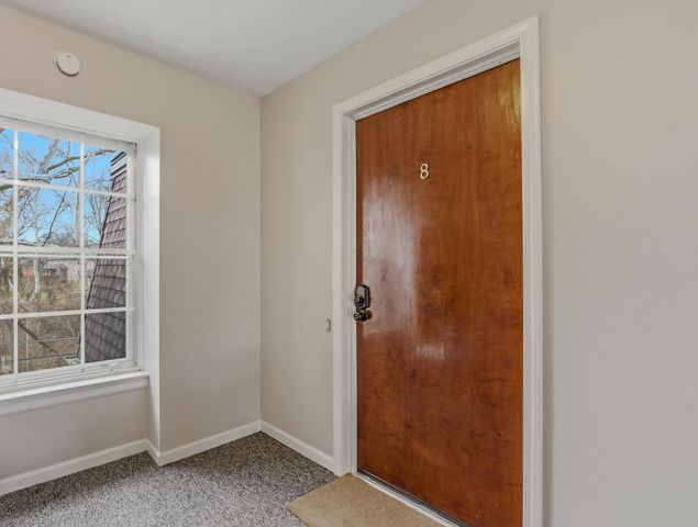 804 S FAIRVIEW RD B8, Columbia, MO 65203