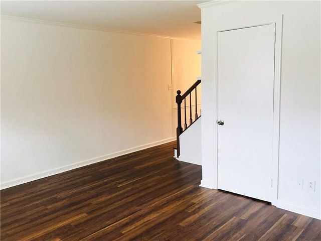 75 Roswell Court NE, Atlanta, GA 30305