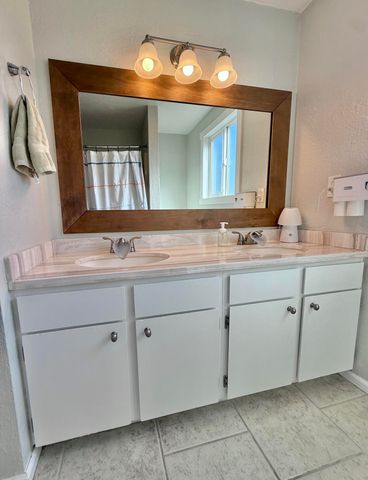 3879 Coronado Way, Klamath Falls, OR 97603