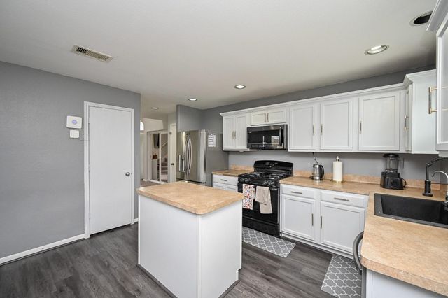 5615 Sunfall Bend Ln, Katy, TX 77449