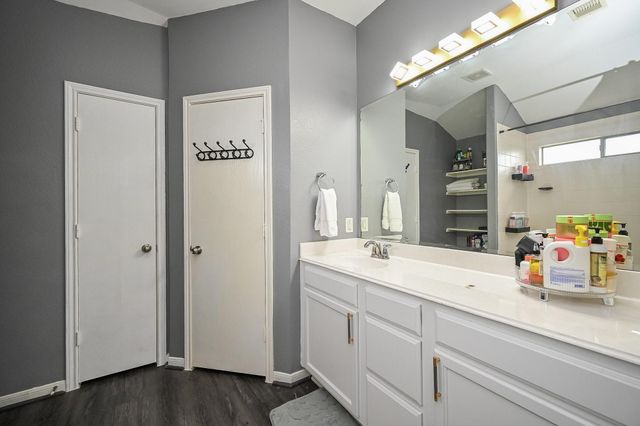 5615 Sunfall Bend Ln, Katy, TX 77449