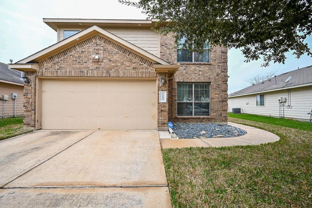 5615 Sunfall Bend Ln, Katy, TX 77449