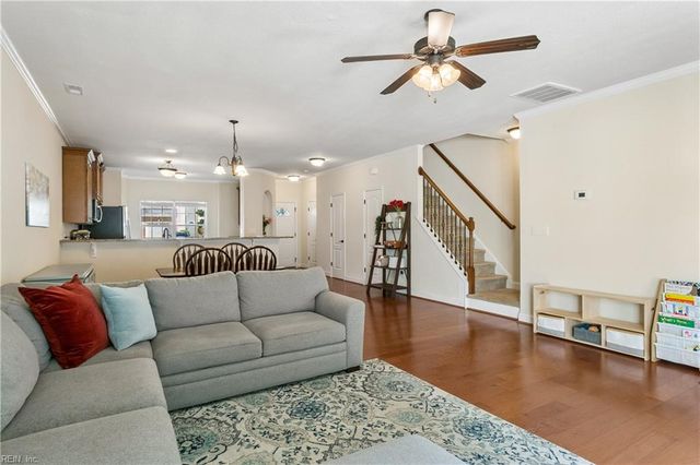 7598 Villa CT, Gloucester Point, VA 23062