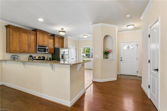 7598 Villa CT, Gloucester Point, VA 23062