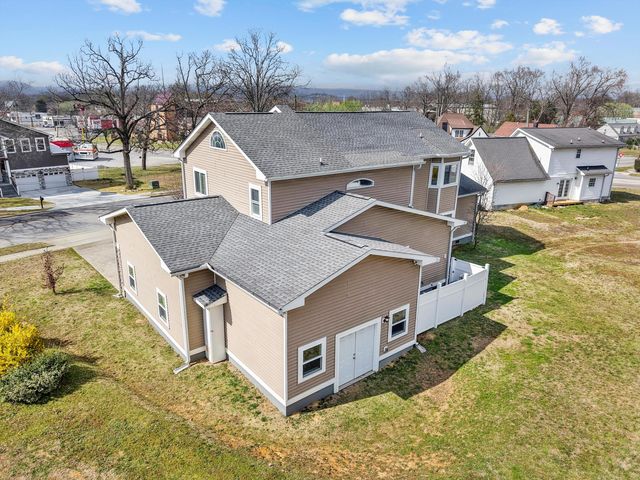 360 Derby Circle, Chattanooga, TN 37404