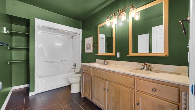 10730 Forestdale Street, St. John, IN 46373