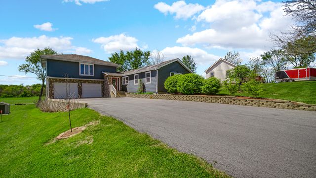 10730 Forestdale Street, St. John, IN 46373