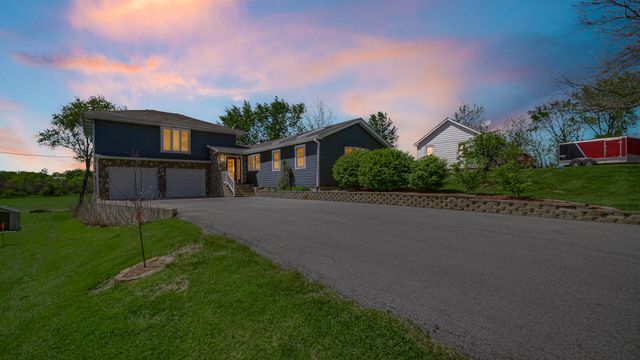 10730 Forestdale Street, St. John, IN 46373
