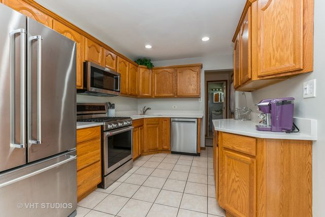 8700 W 168TH Street, Orland Park, IL 60462