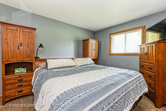 8700 W 168TH Street, Orland Park, IL 60462
