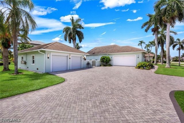 200 N Barfield DR, Marco Island, FL 34145