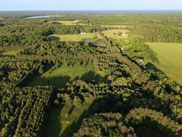 12158W Twin Lake Road, Hayward, WI 54843