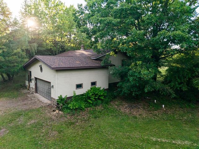 12158W Twin Lake Road, Hayward, WI 54843