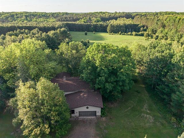 12158W Twin Lake Road, Hayward, WI 54843