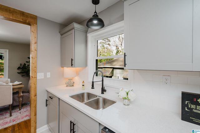 1725 WINDSOR BOULEVARD, Birmingham, AL 35209