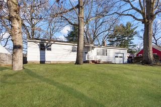 130 Brentwood Avenue, Warwick, RI 02886